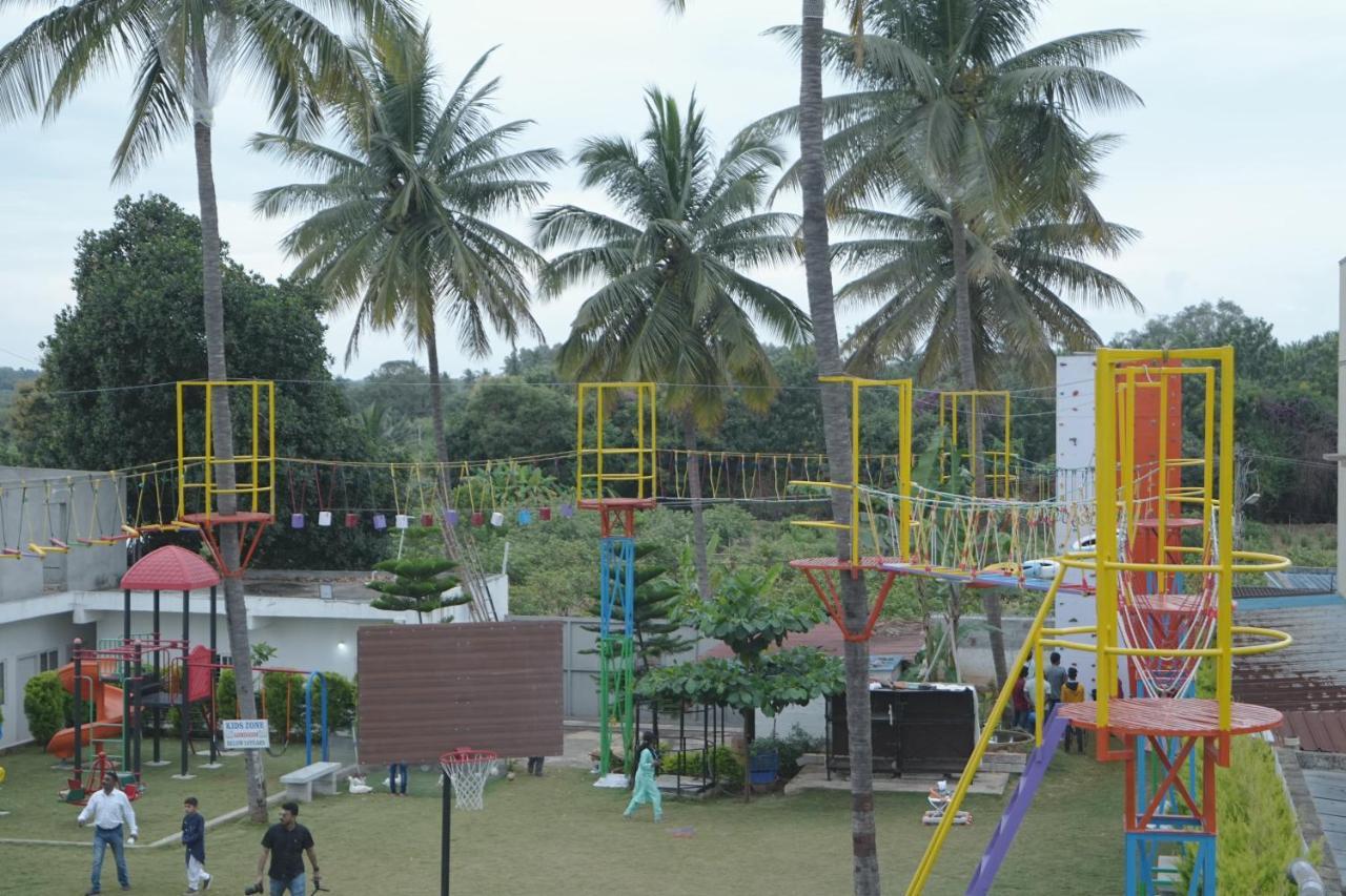 Devanahalli Royal Lotus View Resotel מראה חיצוני תמונה