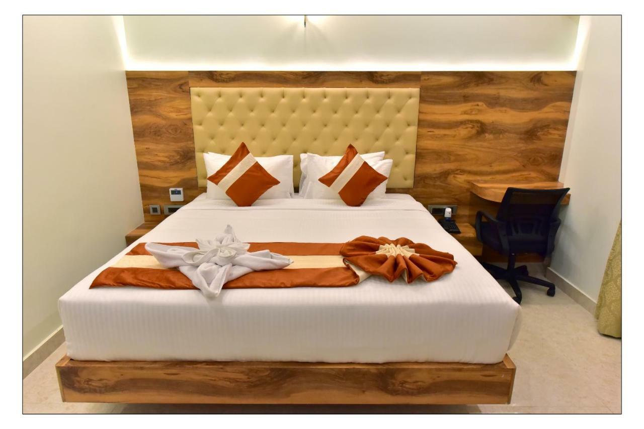 Devanahalli Royal Lotus View Resotel מראה חיצוני תמונה