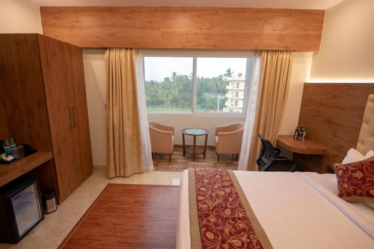 Devanahalli Royal Lotus View Resotel מראה חיצוני תמונה