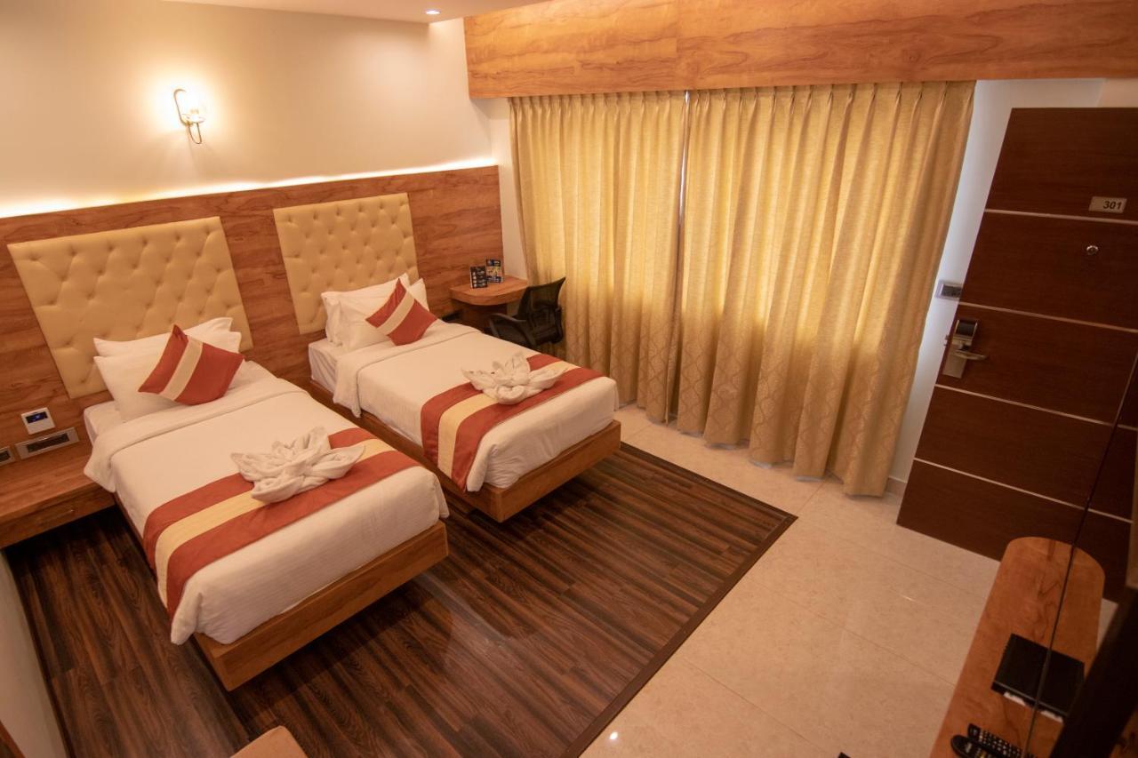 Devanahalli Royal Lotus View Resotel מראה חיצוני תמונה